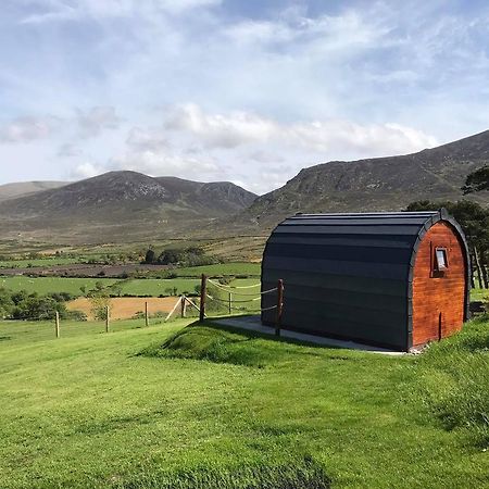 Hotel Gorse Hill Glamping Newcastle  Esterno foto