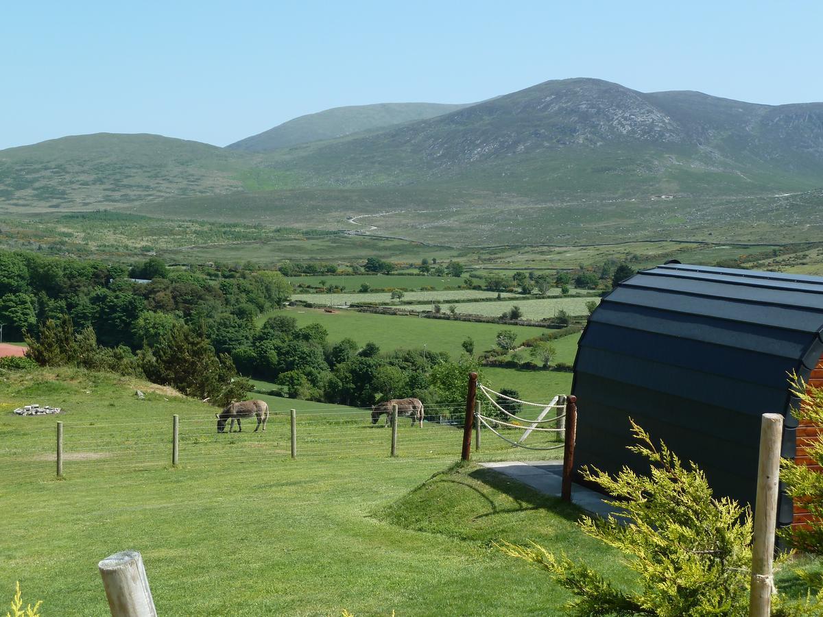 Hotel Gorse Hill Glamping Newcastle  Esterno foto